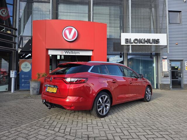 Renault MEGANE Estate 132pk TCe Bose | Navi | Camera | Trekhaak | 1700kg trekgewicht