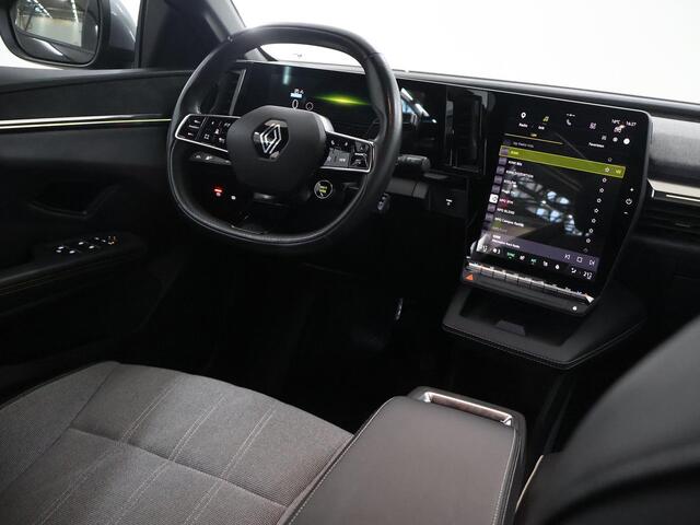 Renault MEGANE E-Tech EV60 Optimum Charge Techno | Warmtepomp | Trekhaak | Dodehoekdetectie | Cruise Control Adaptief | Apple Carplay/Android Auto | LED | DAB |