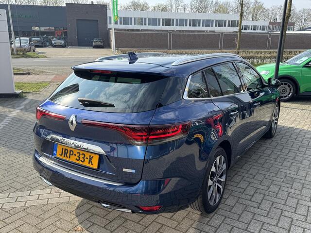 Renault MEGANE Estate E-Tech Plug-In Hybrid 160 Intens | Pack Parking | Head-up Display | Verwarmbare voorstoelen |