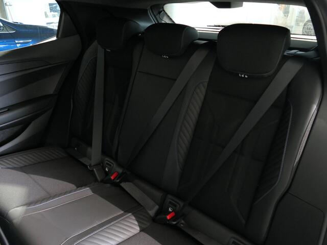 Renault MEGANE E-Tech comfort range esprit alpine 60 kWh - NIEUW! - 360 Camera - Harman Kardon - Camera in binnenspiegel - Parkeerassistent