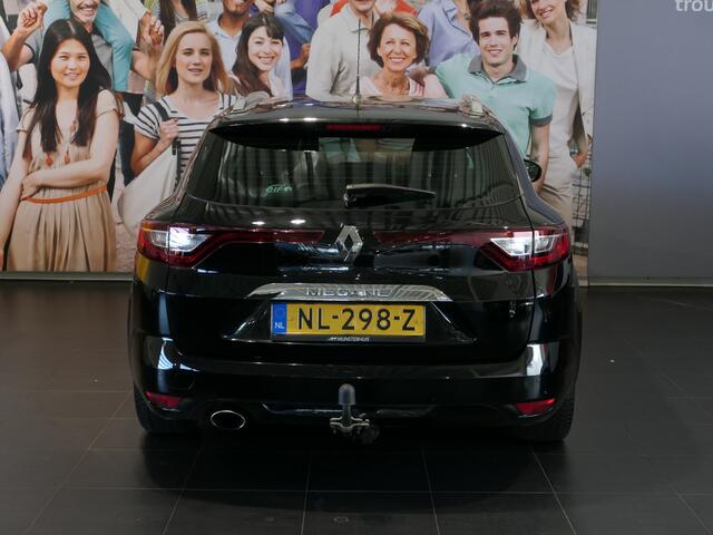 Renault MEGANE Estate 1.2 TCe Bose - Allseasons - Trekhaak - Stoelmassage - Cruise - Sensor Achter