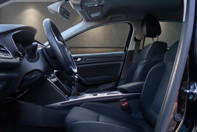 Renault MEGANE Estate 1.3 TCe Limited NAVI l PDC l Cruise