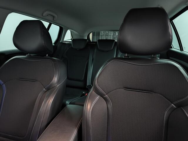 Renault MEGANE Estate 1.3 TCe 140 Techno Automaat | Trekhaak | Navigatie | All-season banden | 1700KG trekgewicht