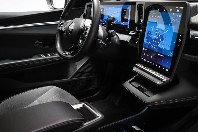 Renault MEGANE E-Tech EV60 Optimum Charge Iconic SOH 96% | ADVANCED VISION & ADVANCED DRIVING ASSIST | STUURVERWARMING | 360 CAMERA