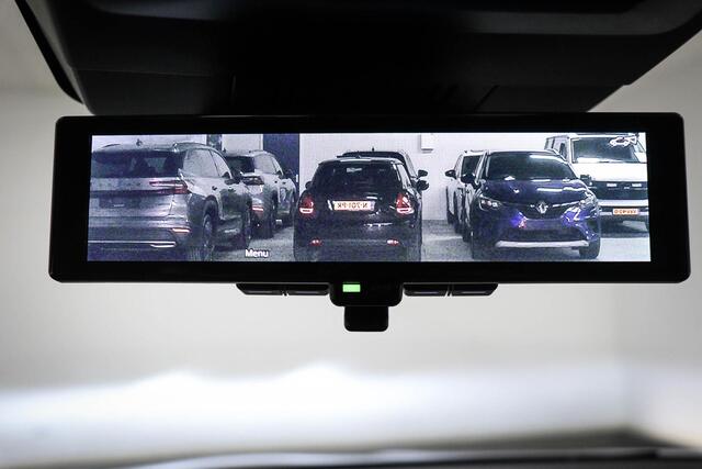 Renault MEGANE E-Tech EV60 Optimum Charge Iconic SOH 96% | ADVANCED VISION & ADVANCED DRIVING ASSIST | STUURVERWARMING | 360 CAMERA