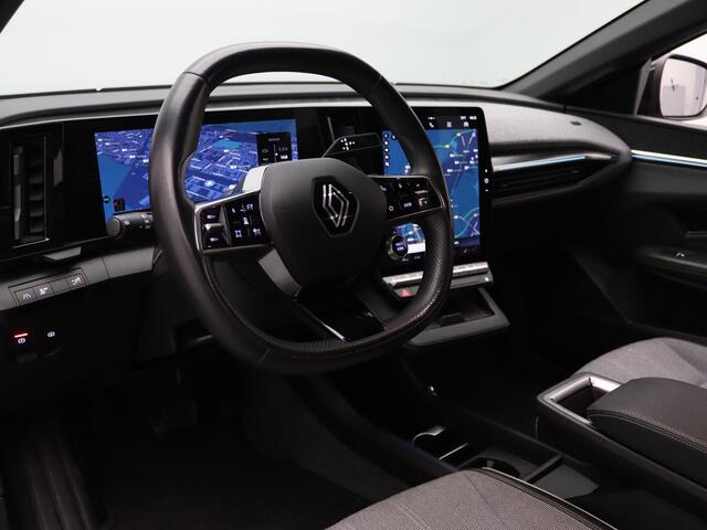 Renault MEGANE E-Tech EV60 Optimum Charge Techno 220pk 360° Camera | Adapt. Cruise | Parkeersens. v+a | Stoel-/stuurverw. | Warmtepomp