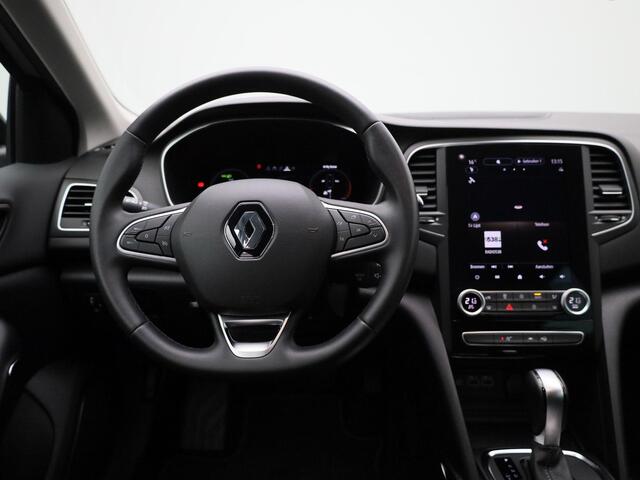 Renault MEGANE Estate 1.3 TCe 140 Equilibre | Climate Control / ECC | Licht metalen velgen 17 inch | Trekhaak | Cruise control | Navigatie | Half lederen bekleding grijs | LED koplampen | Park Distance Control voor en achter | Achteruitrijcamera |