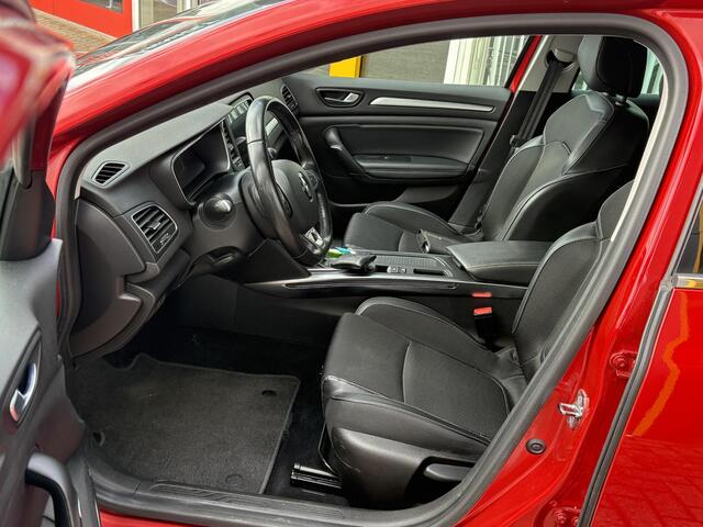 Renault MEGANE Estate 1.3 TCe Intens | NL-Auto | Trekhaak | Navigatie | Climate Control | Parkeersensoren | LED, DAB | Cruise Control | Lichtmetaal | Apple Carplay & Android Auto