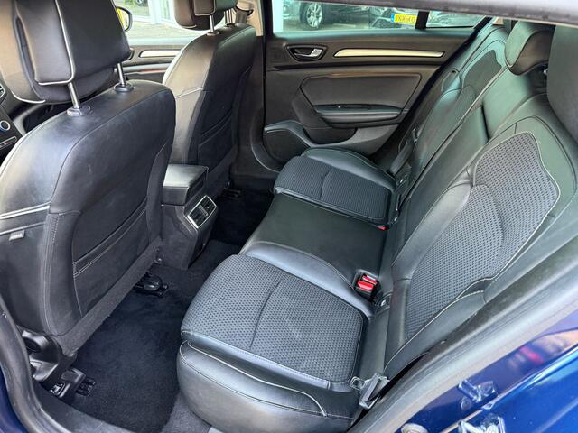 Renault MEGANE Estate 1.3 TCe Bose CAMERA TREKHAAK NAVIGATIE PARKEERHULP ECC LICHTM.VELGEN PARKEERSENSOREN