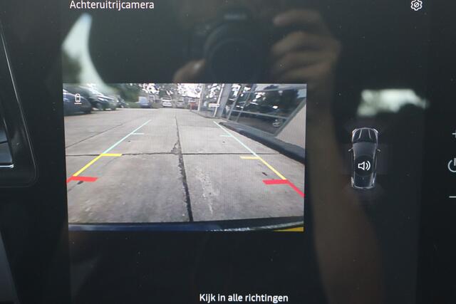 Renault MEGANE E-Tech EV60 218PK Optimum Charge Evolution SOH 95% Apple Car-play I Led verlichting