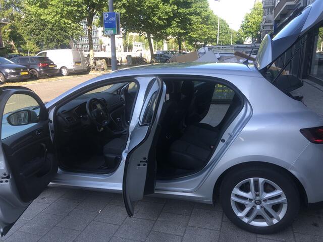 Renault MEGANE 1.3 TCe Zen(cruise,park.s,clima)