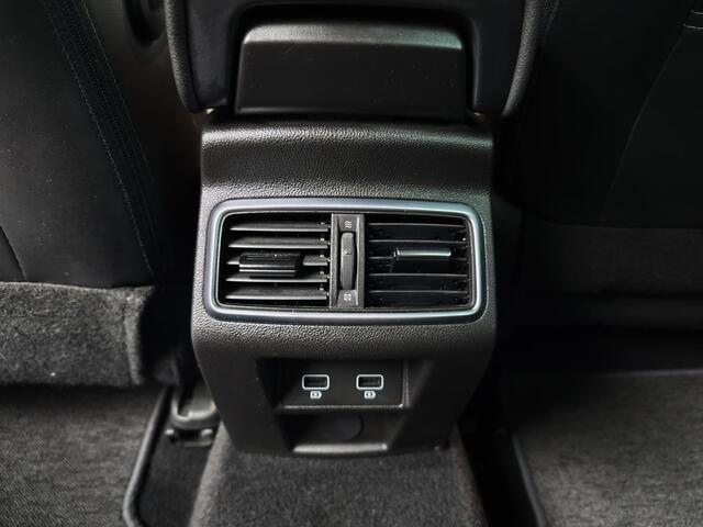 Renault MEGANE Estate 1.3 TCe 140 Techno Automaat | Navigatiesysteem | Reservewiel | Cruise control | Android Auto | Apple Carplay