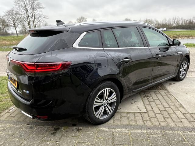 Renault MEGANE Estate 1.6 E-Tech Plug-In Hybrid 160PK Intens / Dealer onderhouden / Trekhaak.afneembaar / Automaat / Stoelverw.+Stuurverw. / Keyless / LMV /