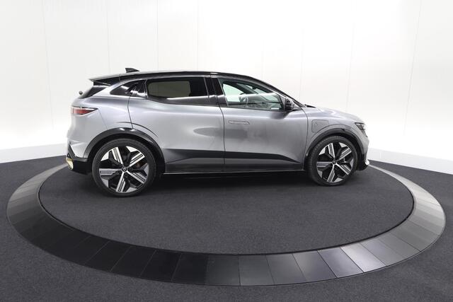 Renault MEGANE E-Tech EV60 Optimum Charge Iconic | Adaptieve Cruise Control | Winterpakket | Dodehoekdetectie | Harman Kardon