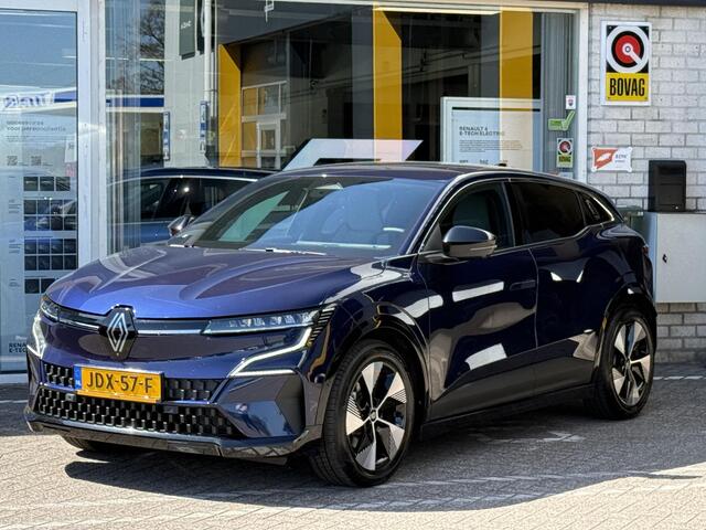 Renault MEGANE E-Tech comfort range techno 60 kWh | NAP | Pack driving & Comfort | Navigatie | stoelverwarming | 360 graden camera |