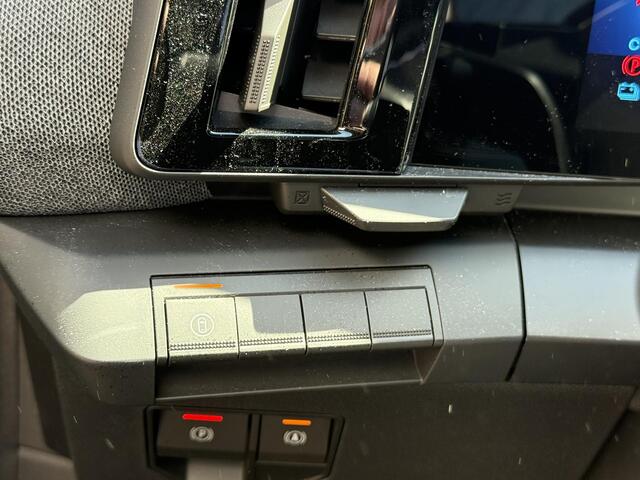 Renault MEGANE E-Tech comfort range techno 60 kWh | NAP | Pack driving & Comfort | Navigatie | stoelverwarming | 360 graden camera |