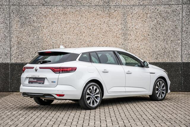 Renault MEGANE Estate 1.6 E-Tech Plug-In Hybrid 160 R.S. Line