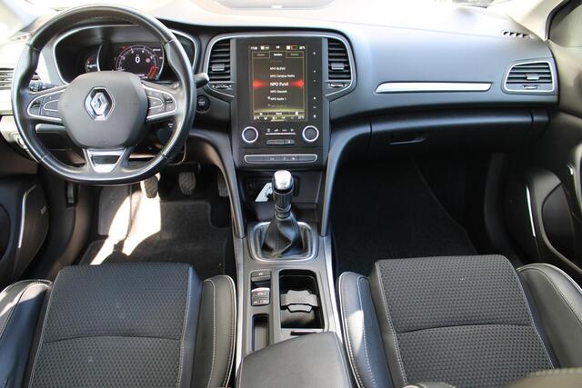 Renault MEGANE Estate 1.3 TCe Bose | Trekhaak | Dodehoekdetectie | Bose