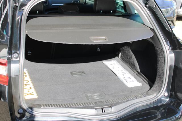 Renault MEGANE Estate 1.3 TCe Bose | Trekhaak | Dodehoekdetectie | Bose