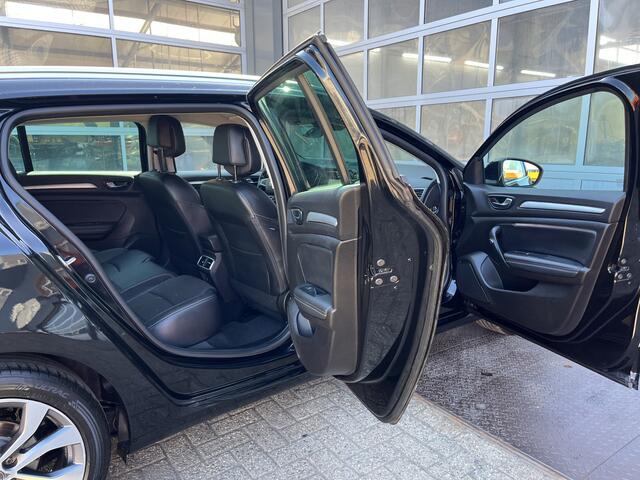 Renault MEGANE Estate 1.3 TCe Business Edition One Airco Cruise control Parkeersensoren voor en achter Telefoonverbinding Stuurwielbediening 5-Persoons Navigatiesysteem 1e eigenaar Dealer onderhouden