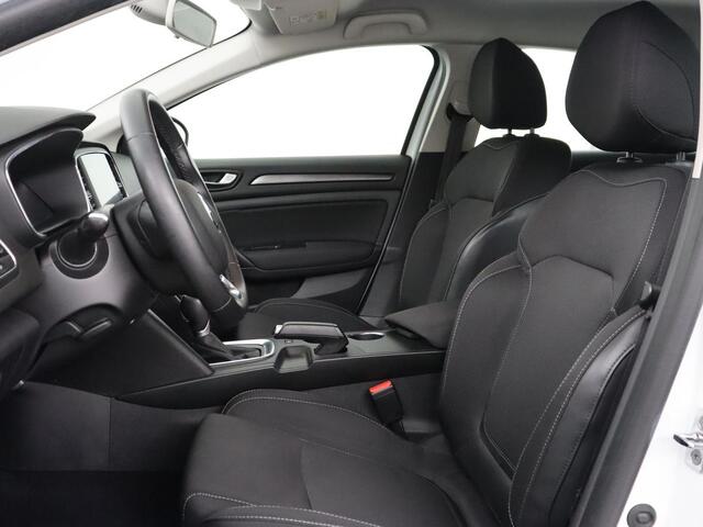 Renault MEGANE 1.3 TCe Business Zen | Automaat | Camera | Keyless | Navigatie | Full LED | Climate control | Half leder | Parkeerhulp | Cruise control | Bluetooth