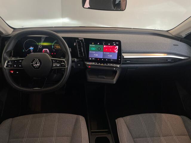 Renault MEGANE E-Tech EV40