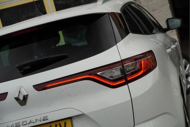 Renault MEGANE Estate 1.3 TCe Limited BJ2020 Lmv 16" | Led | Navi | Pdc | Keyless entry | Climate control | Cruise control | Extra getint glas