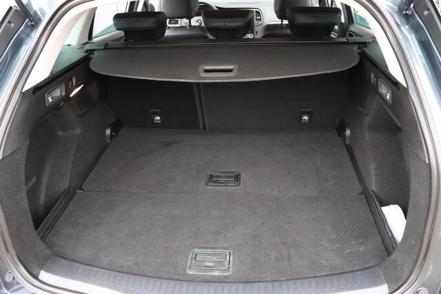 Renault MEGANE Estate 1.3 TCe 140 EDC Techno | Navigatie | Camera | Climate Control | Cruise Control | Trekhaak