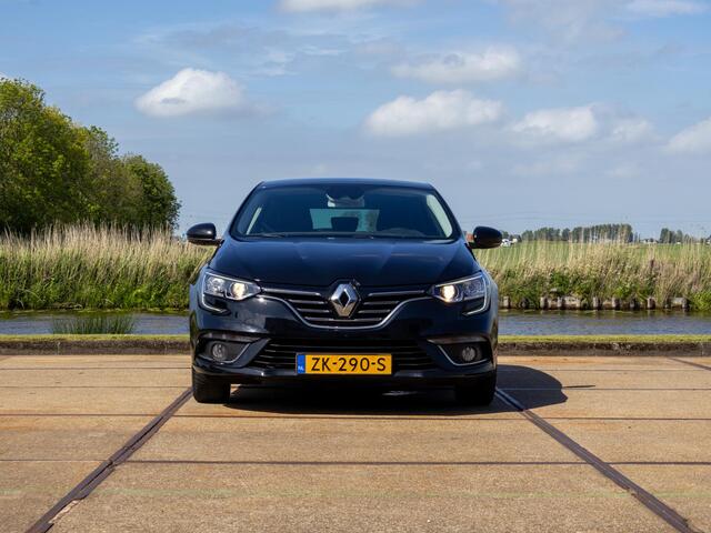 Renault MEGANE 1.3 TCe Bose LED 17" Navi