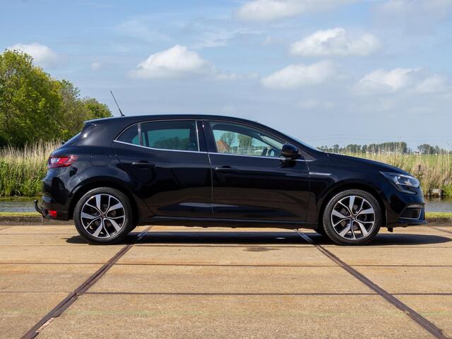 Renault MEGANE 1.3 TCe Bose LED 17" Navi