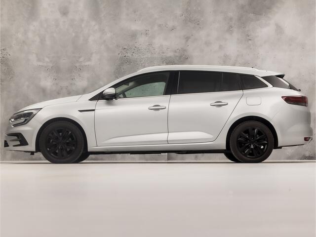Renault MEGANE Estate 1.6 E-Tech Plug-In Hybrid Sport 160Pk Automaat (VIRTUAL COCKPIT, APPLE CARPLAY, GROOT NAVI, LED KOPLAMPEN, SPORTSTOELEN, PARKEERSENSOREN, CRUISE, NIEUWE APK, NIEUWSTAAT)