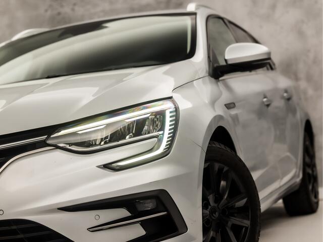 Renault MEGANE Estate 1.6 E-Tech Plug-In Hybrid Sport 160Pk Automaat (VIRTUAL COCKPIT, APPLE CARPLAY, GROOT NAVI, LED KOPLAMPEN, SPORTSTOELEN, PARKEERSENSOREN, CRUISE, NIEUWE APK, NIEUWSTAAT)