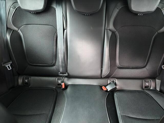 Renault MEGANE Estate 1.3 TCe 140 EDC Techno | Automaat | Trekhaak |