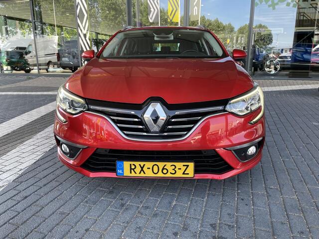 Renault MEGANE Estate 1.2 TCe Bose AUTOMAAT | TREKHAAK | TREKGEWICHT 1700KG | 1E EIGENAAR | DEALER ONDERHOUDEN | ZEER COMPLEET |