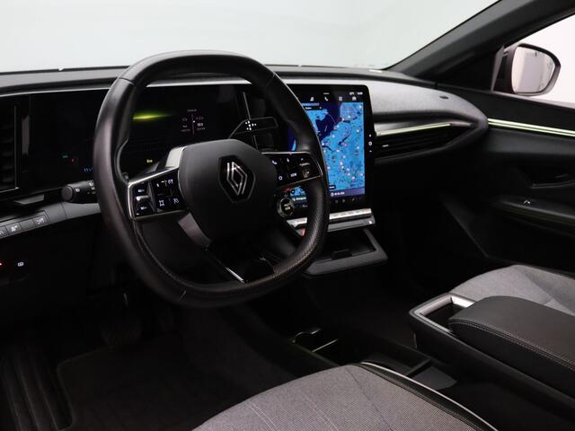 Renault MEGANE E-Tech EV60 Optimum Charge Iconic Rondomzicht camera | Parkeer assistent