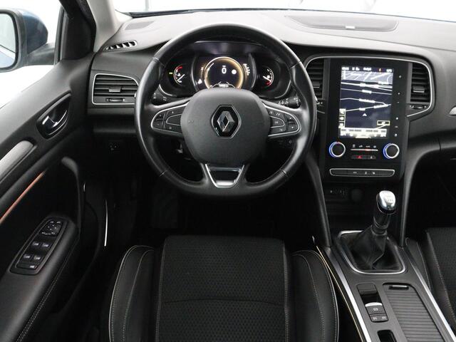 Renault MEGANE 1.2 TCe Bose | Panoramadak | Camera | Half leder | Park Assist | Massage | Bose Sound | Navigatie | Keyless | Cruise control | Bluetooth | Climate control | 2e eigenaar | Origineel NL