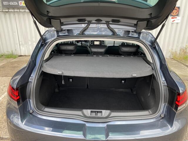 Renault MEGANE 1.3 TCe Intens