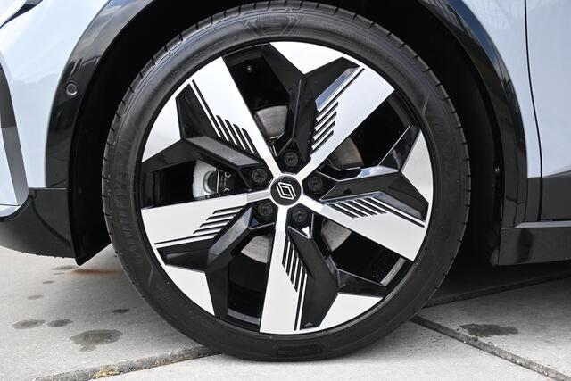 Renault MEGANE E-Tech comfort range techno 60 kWh | 360 CAMERA | STUURVERWARMING | NAVI | ADAPT. CRUISE CONTROL | APPLECARPLAY/ANDROIDAUTO | CLIMATE CONTROL | PDC | LMV