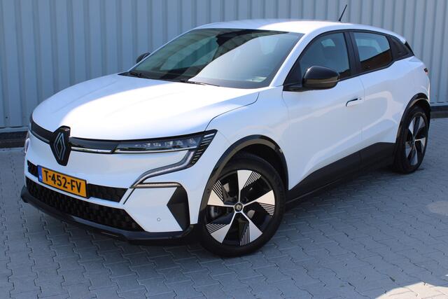 Renault MEGANE E-Tech EV60 Optimum Charge Evolution | Incl. 12 maanden garantie | Stoel/stuurverwarming | Parkeercamera | Apple carplay/Android auto | Adaptieve cruise control | Climate control | Navigatie | DAB radio |
