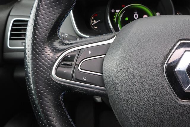 Renault MEGANE Estate 1.5 dCi GT-Line | NL auto | Panoramadak | Airconditioning | Trekhaak | Parkeerhulp