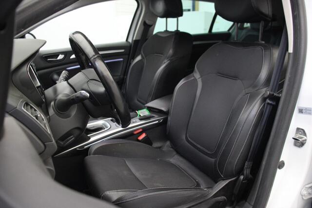 Renault MEGANE 1.3 TCe Intens Automaat - Carplay, Navi, Camera, Clima, Cruise, Trekhaak, PDC