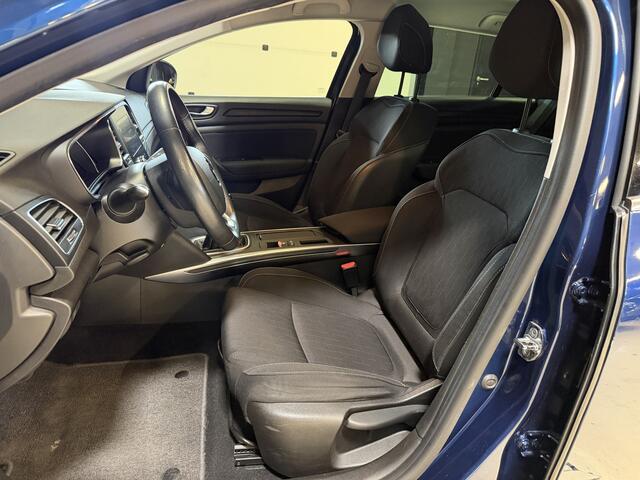 Renault MEGANE Estate 1.3 TCe Limited | Carplay | Trekhaak | Keyless | Goed onderhouden