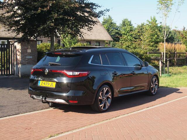 Renault MEGANE Estate 1.6 TCe GT | Panoramadak | Camera | Trekhaak | Head-Up Display |