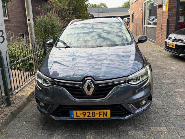 Renault MEGANE Estate 1.3 TCe Limited