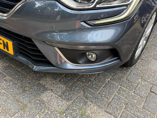 Renault MEGANE Estate 1.3 TCe Limited
