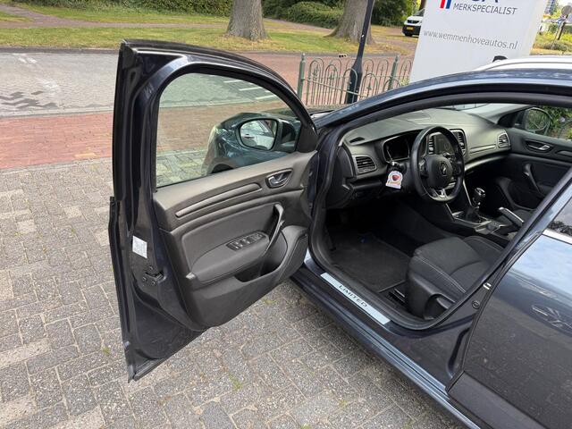 Renault MEGANE Estate 1.3 TCe Limited