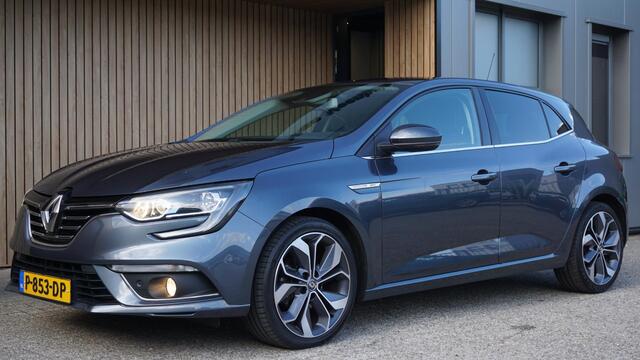Renault MEGANE 1.3 140pk TCe Bose Xenon Cruise Pdc Keyless Navi *94610km* Bose 18 inch LM a.Camera