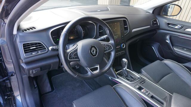Renault MEGANE 1.3 140pk TCe Bose Xenon Cruise Pdc Keyless Navi *94610km* Bose 18 inch LM a.Camera