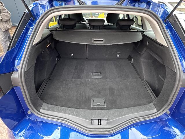 Renault MEGANE Estate 1.3 TCe 140 Equilibre Prijs incl 12 maanden BOVAG garantie