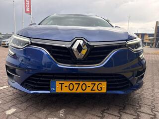 renault-megane-estate-1.3-tce-140-e